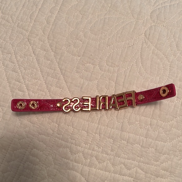 Taylor Swift Eras Tour BCBGENERATION Fearless Pink and Rose Gold Bracelet - Picture 4 of 5